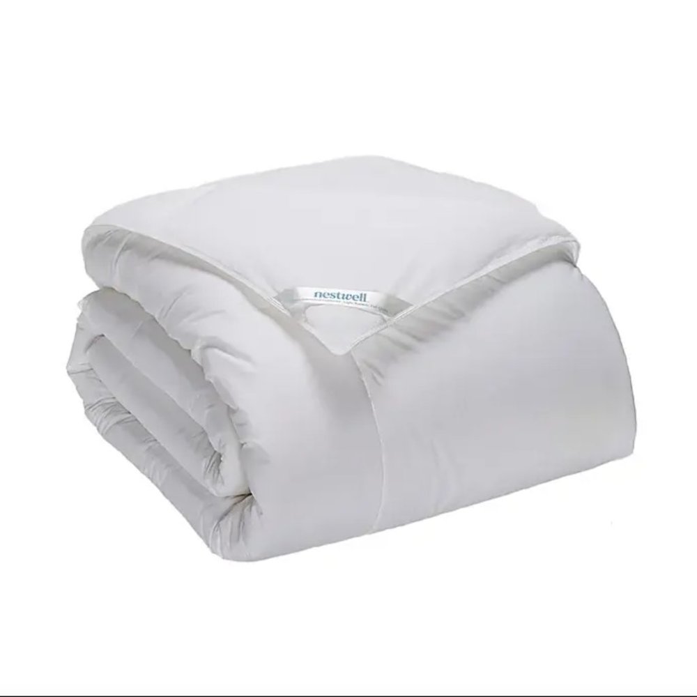 Nestwell™ Medium Warmth Down King Comforter